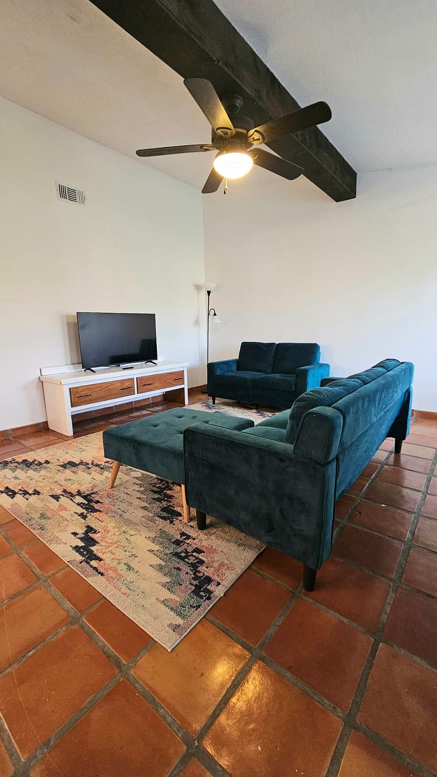 Furnished Finder property 1000006_1 photo 4