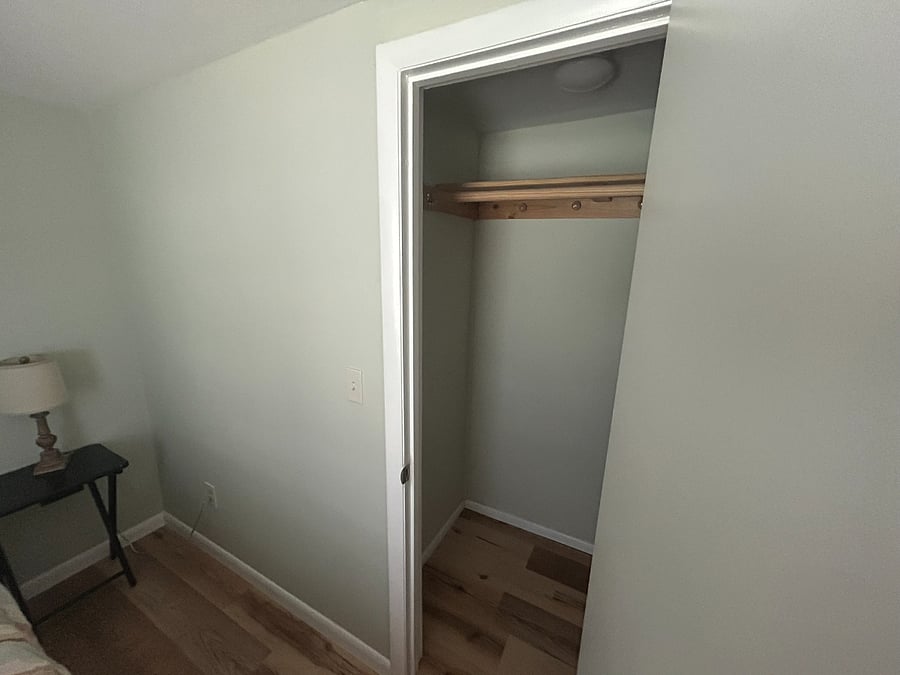 Queen Bedroom Closet
