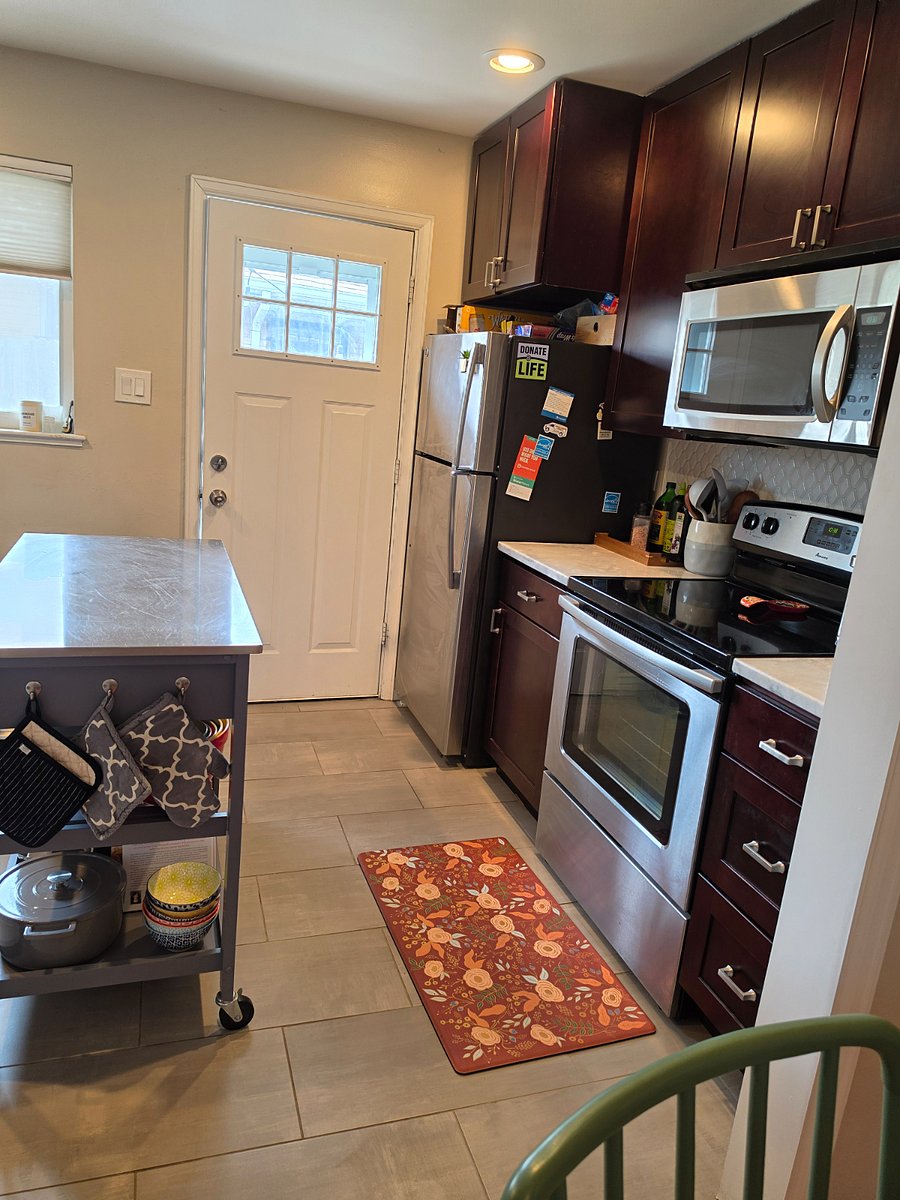 Furnished Finder property 1000069_1 photo 17