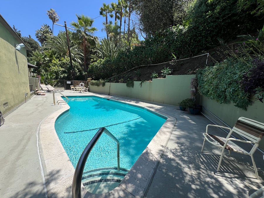 Furnished Finder property 1000077_1 photo 24