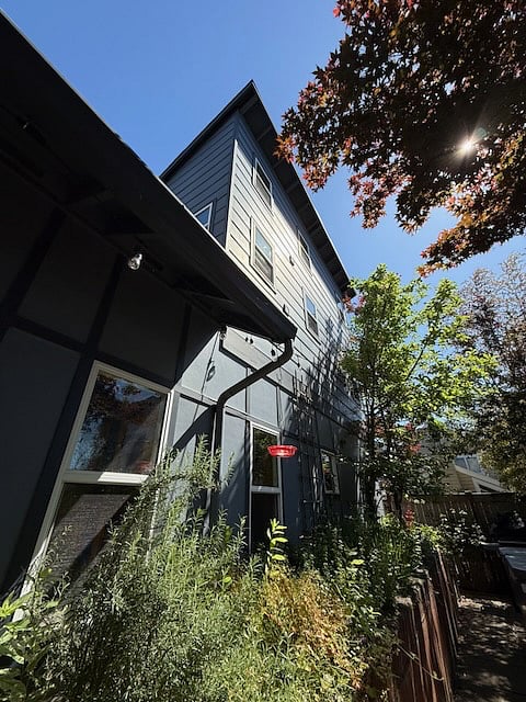 Furnished Finder property 1000086_1 photo 24