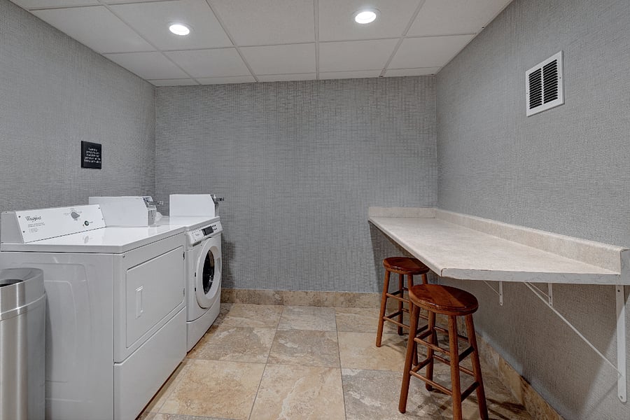 Furnished Finder property 1000090_1 photo 11