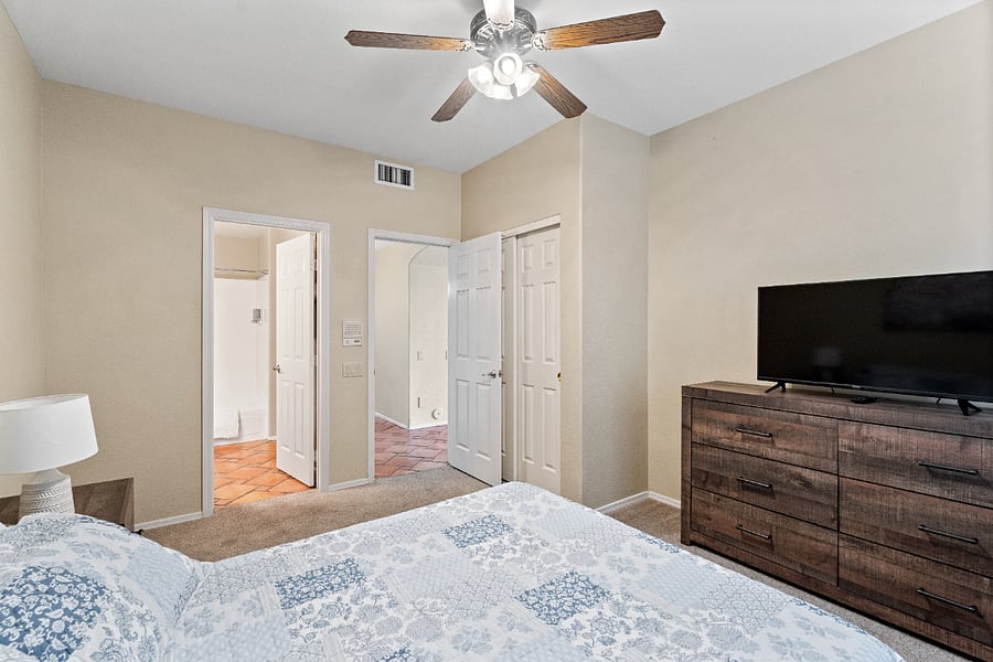 Furnished Finder property 1000098_1 photo 32