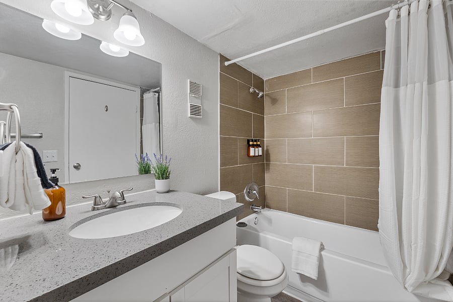 Furnished Finder property 1000113_1 photo 12