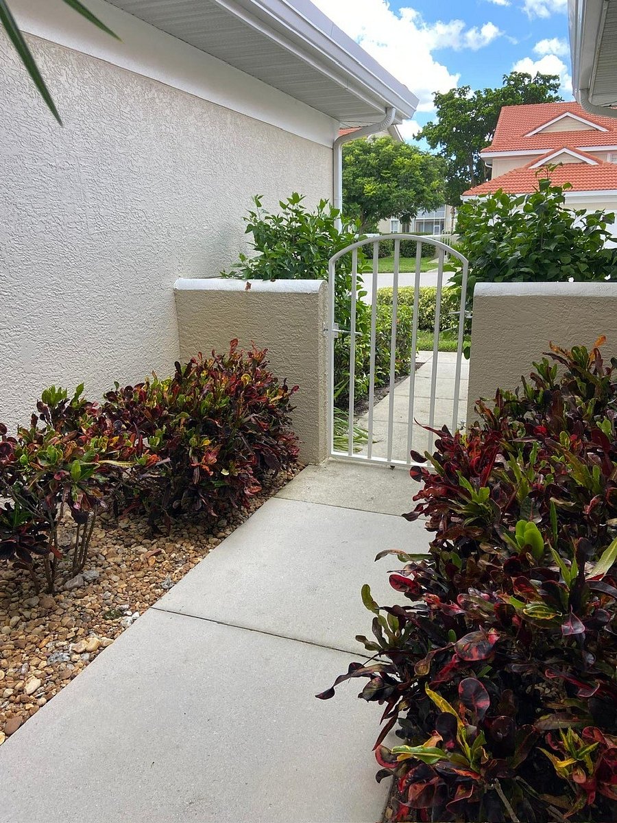 Furnished Finder property 1000115_1 photo 11