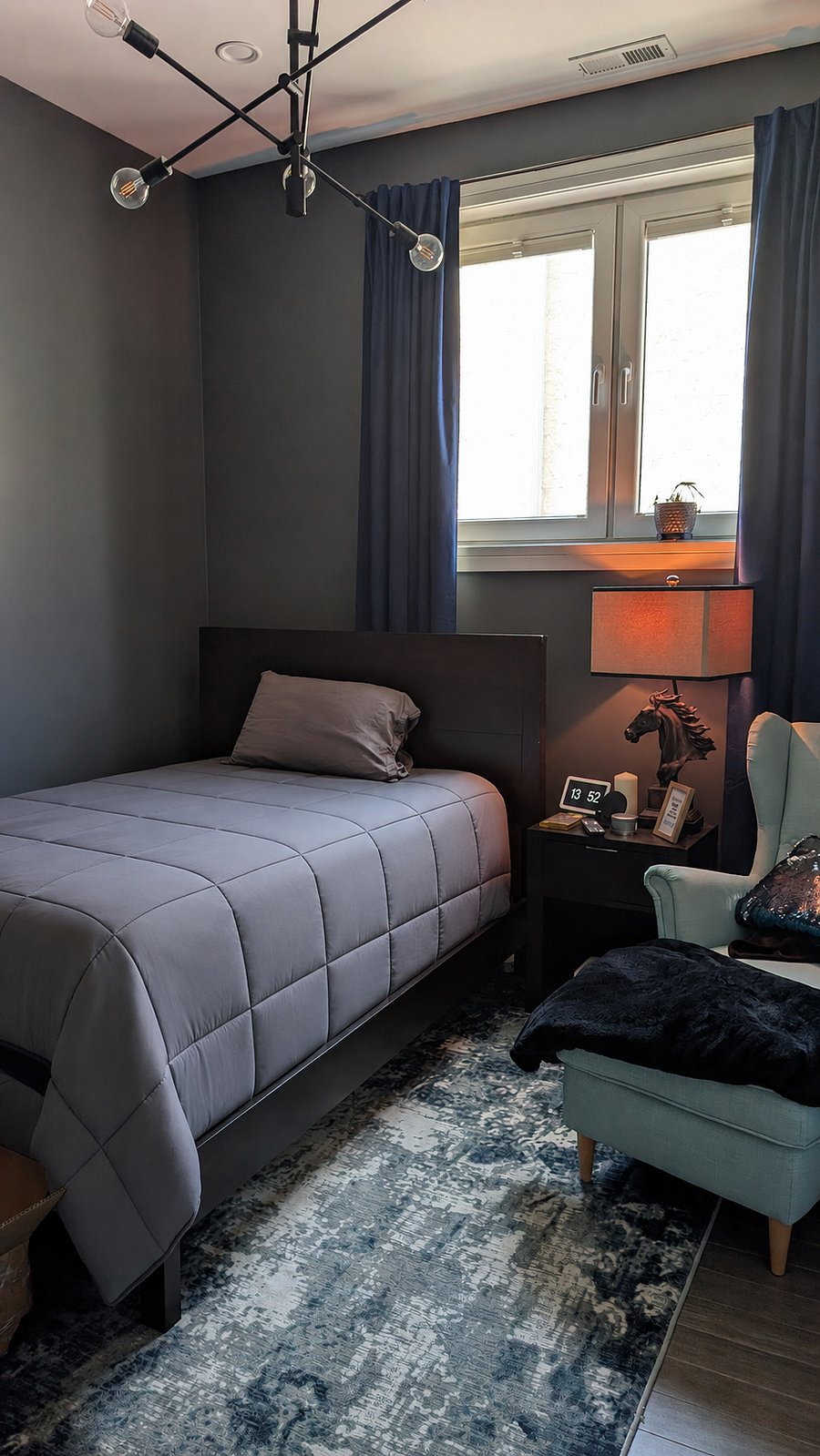 Guest bedroom 1