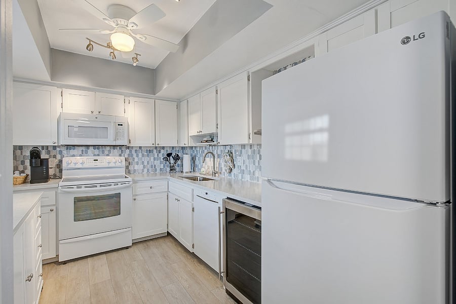 Furnished Finder property 1000118_1 photo 13