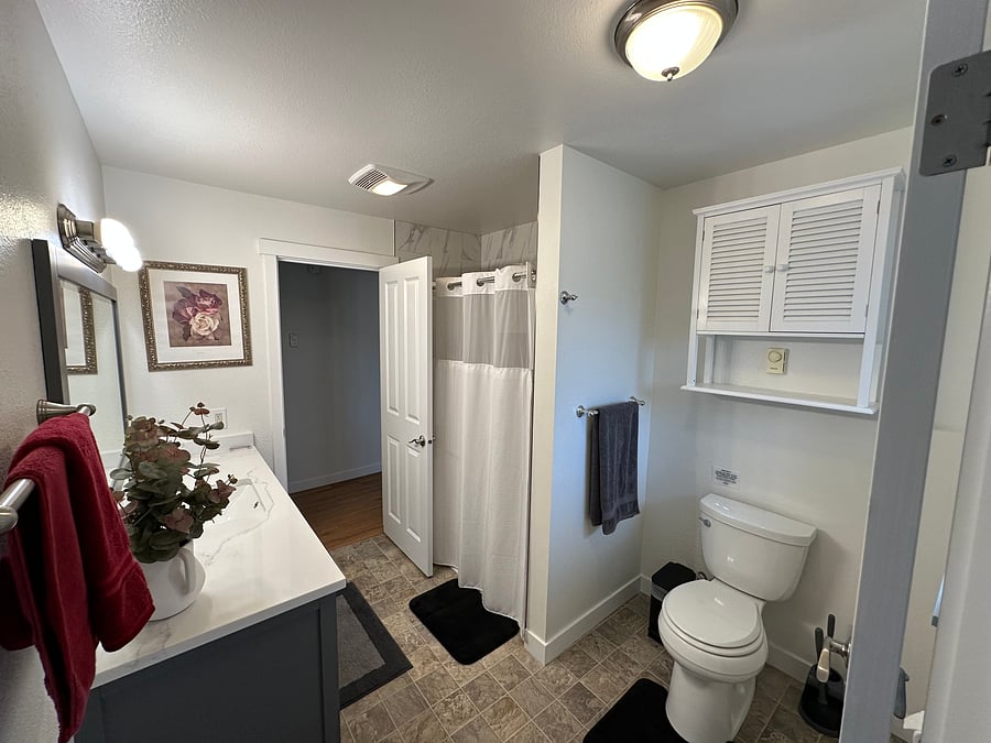 Furnished Finder property 1000120_1 photo 13