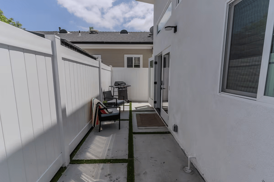 Furnished Finder property 1000125_1 photo 24