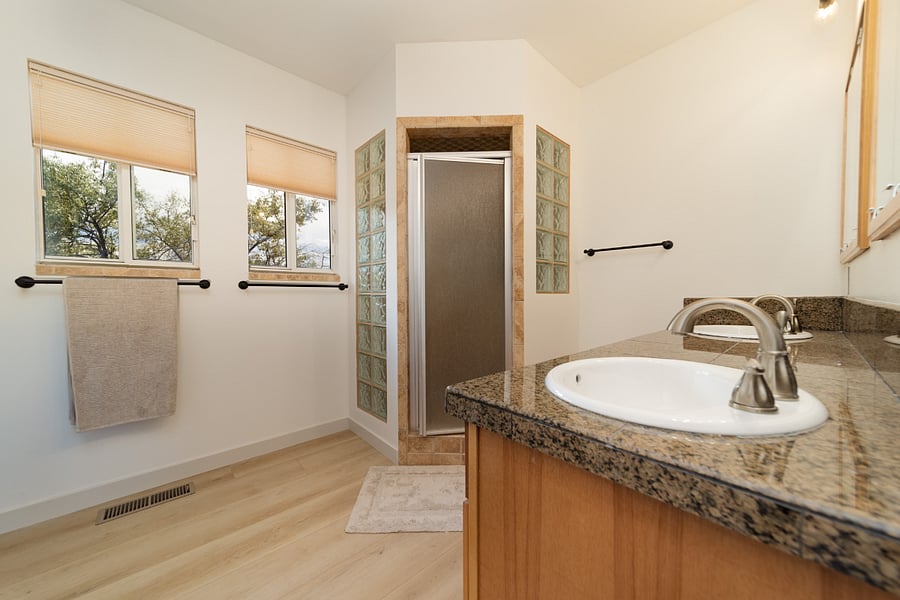 Furnished Finder property 1000127_1 photo 12