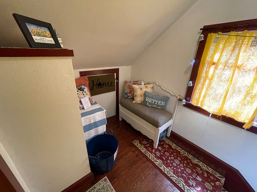 Furnished Finder property 1000129_1 photo 24
