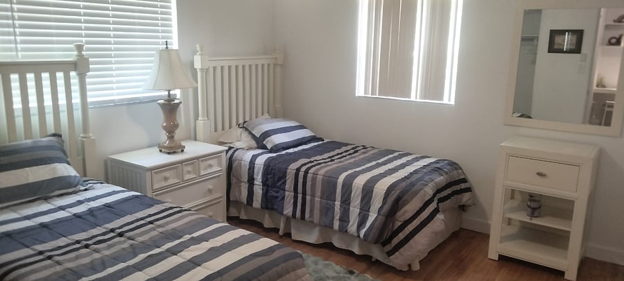 Furnished Finder property 1000130_1 photo 4