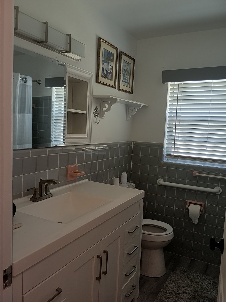 Furnished Finder property 1000130_1 photo 7