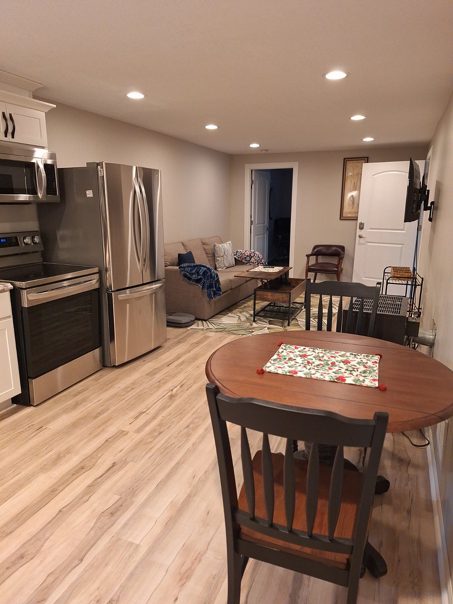 Furnished Finder property 1000135_1 photo 23