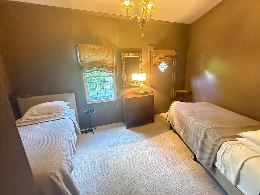 Furnished Finder property 1000147_1 photo 12
