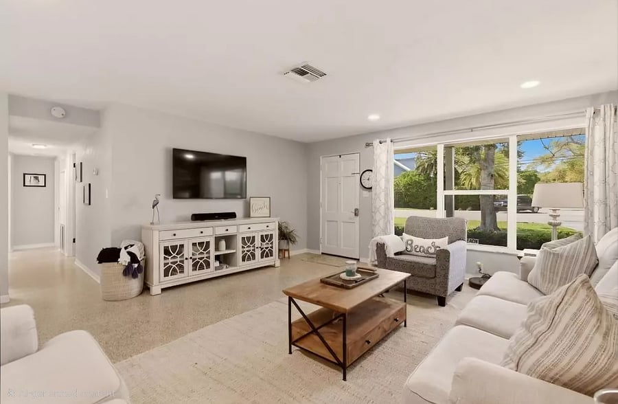 Furnished Finder property 1000156_1 photo 4