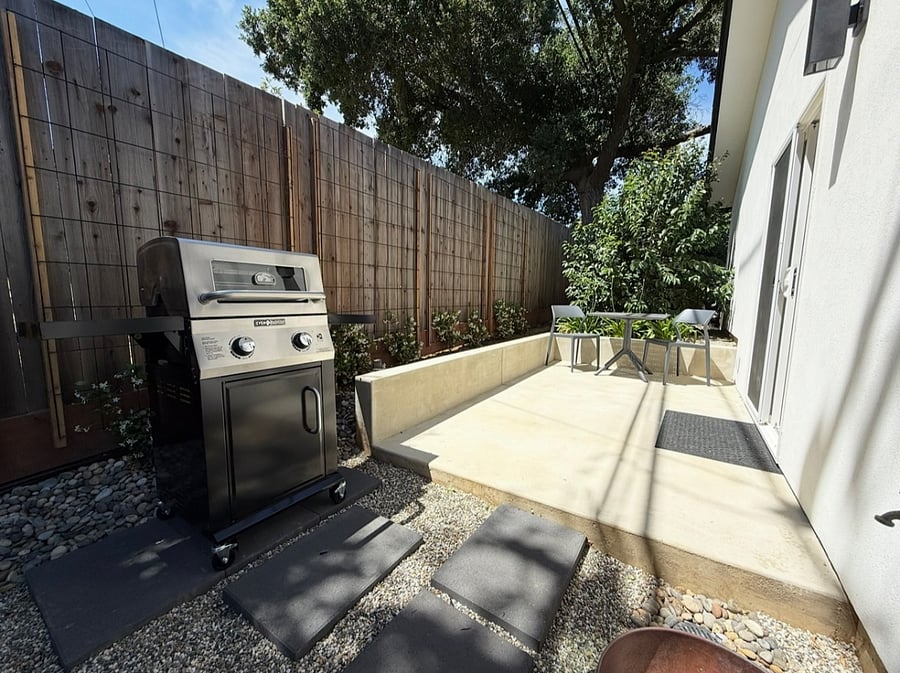 Furnished Finder property 1000166_1 photo 15