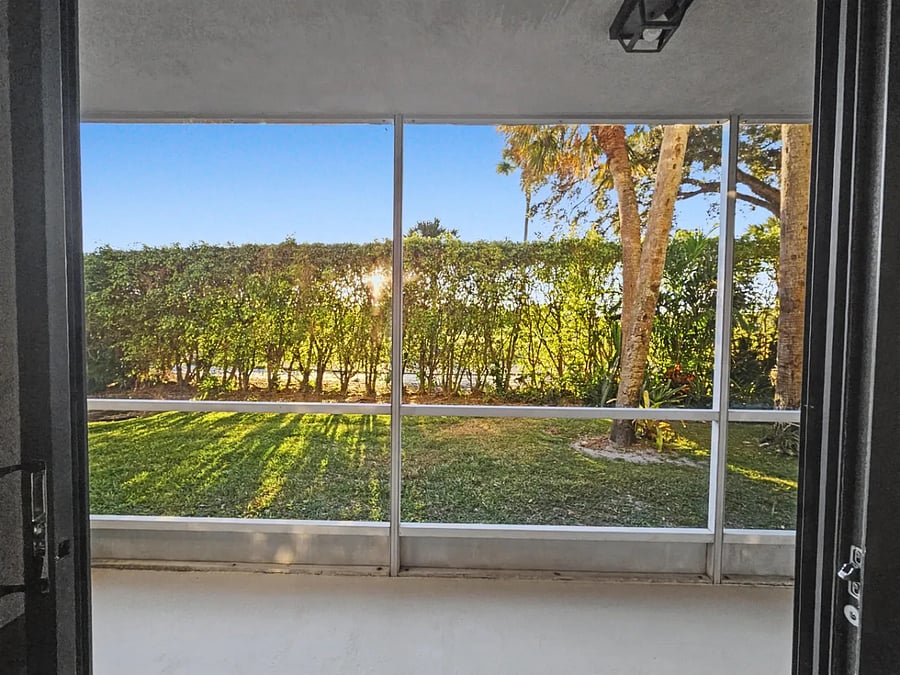 Furnished Finder property 1000169_1 photo 8