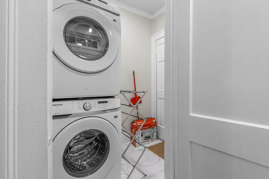Furnished Finder property 1000174_1 photo 11