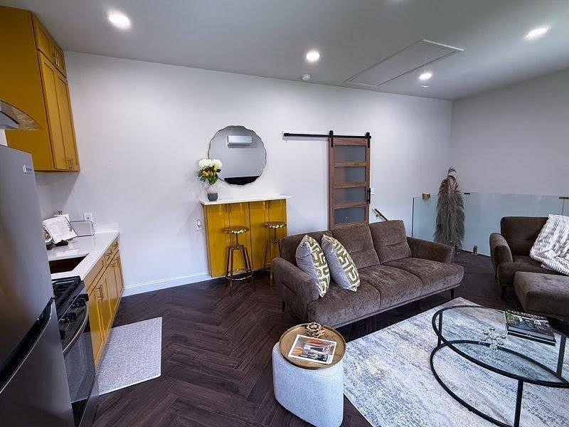 Furnished Finder property 1000175_1 photo 10