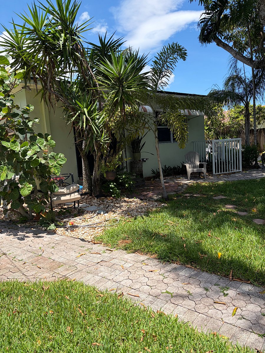 Furnished Finder property 1000180_1 photo 15