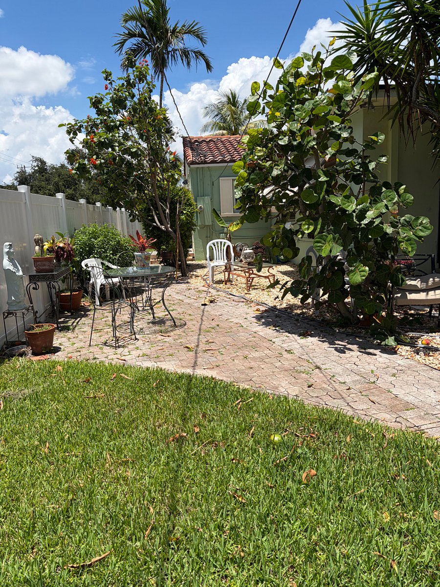 Furnished Finder property 1000180_1 photo 16