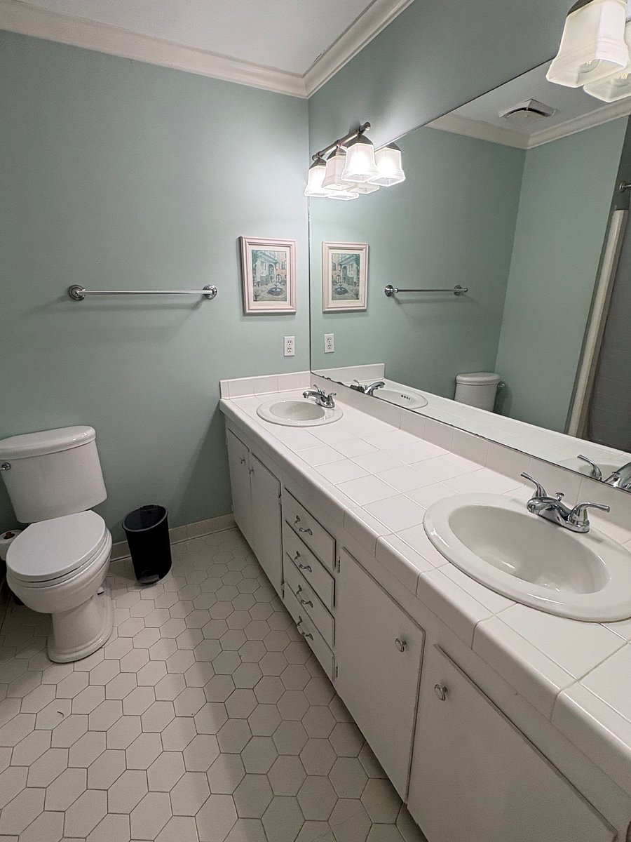 Furnished Finder property 1000183_1 photo 12