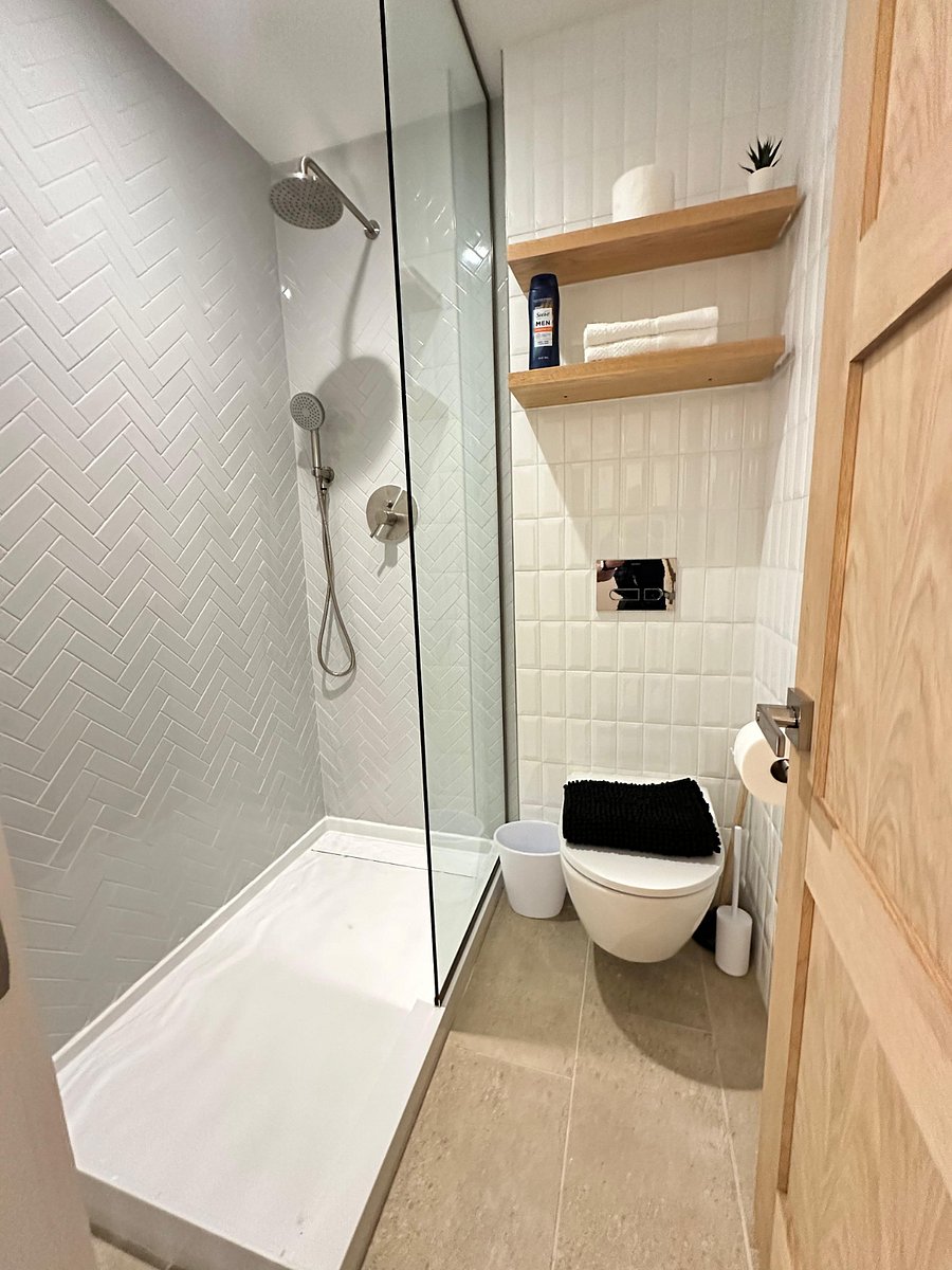 Furnished Finder property 1000190_1 photo 3