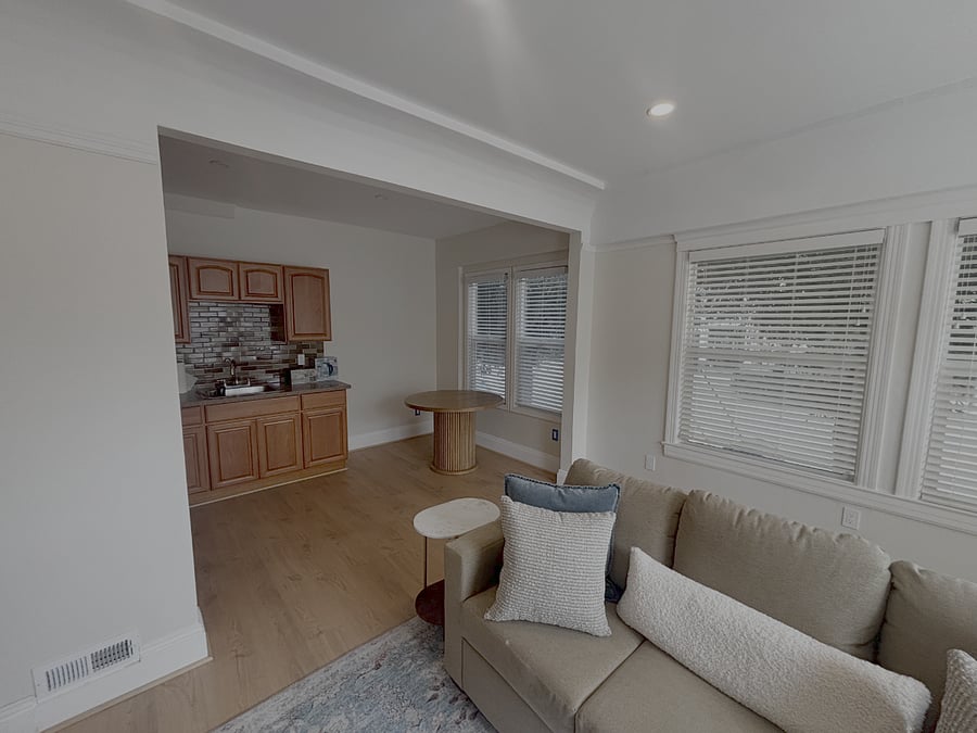 Dining Area (Chairs included)