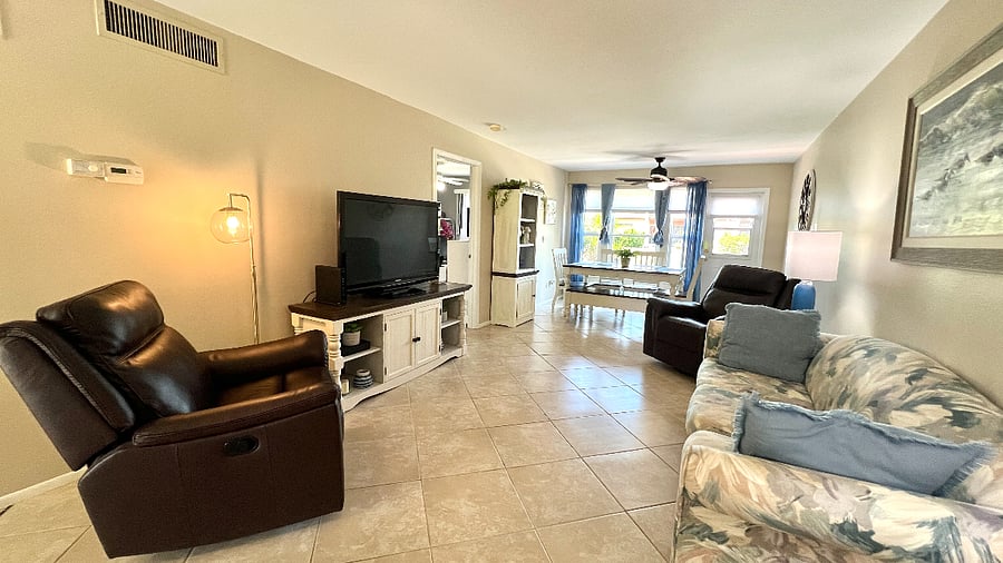 Furnished Finder property 1000203_1 photo 3