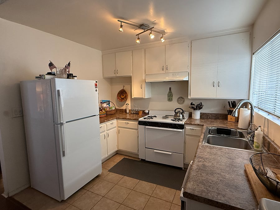 Furnished Finder property 1000210_1 photo 16