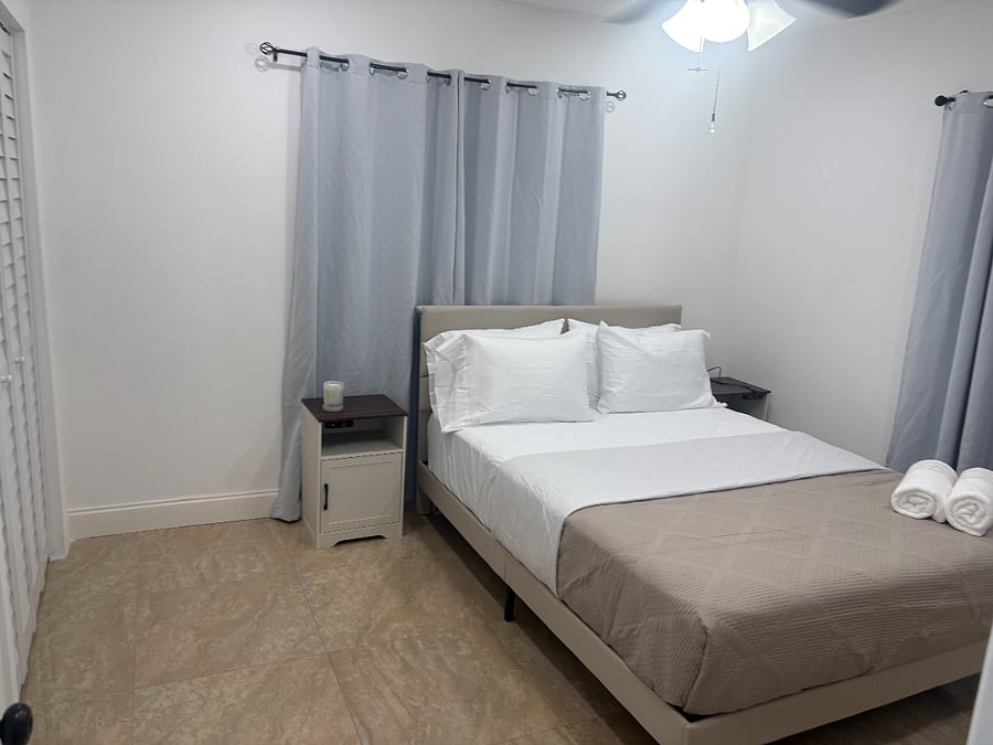 Furnished Finder property 1000221_1 photo 4