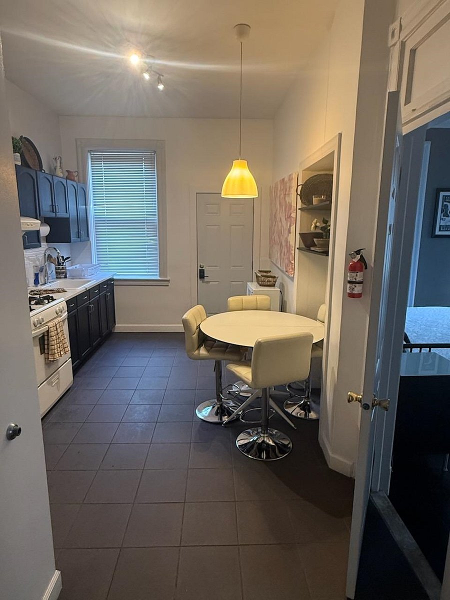 Furnished Finder property 1000231_2 photo 7