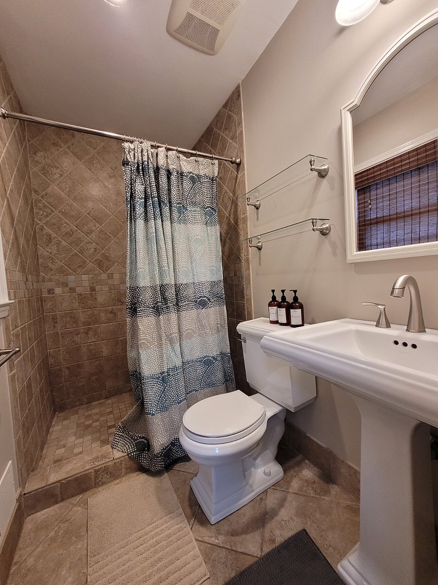 Furnished Finder property 1000235_1 photo 5