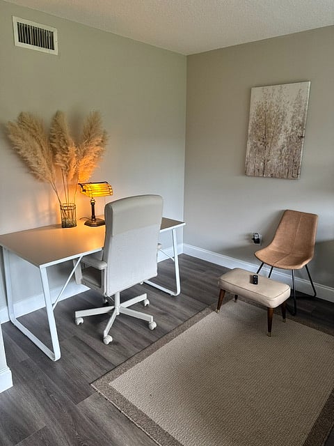 Furnished Finder property 1000254_1 photo 17
