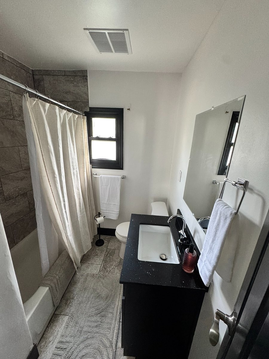 Furnished Finder property 1000259_1 photo 9