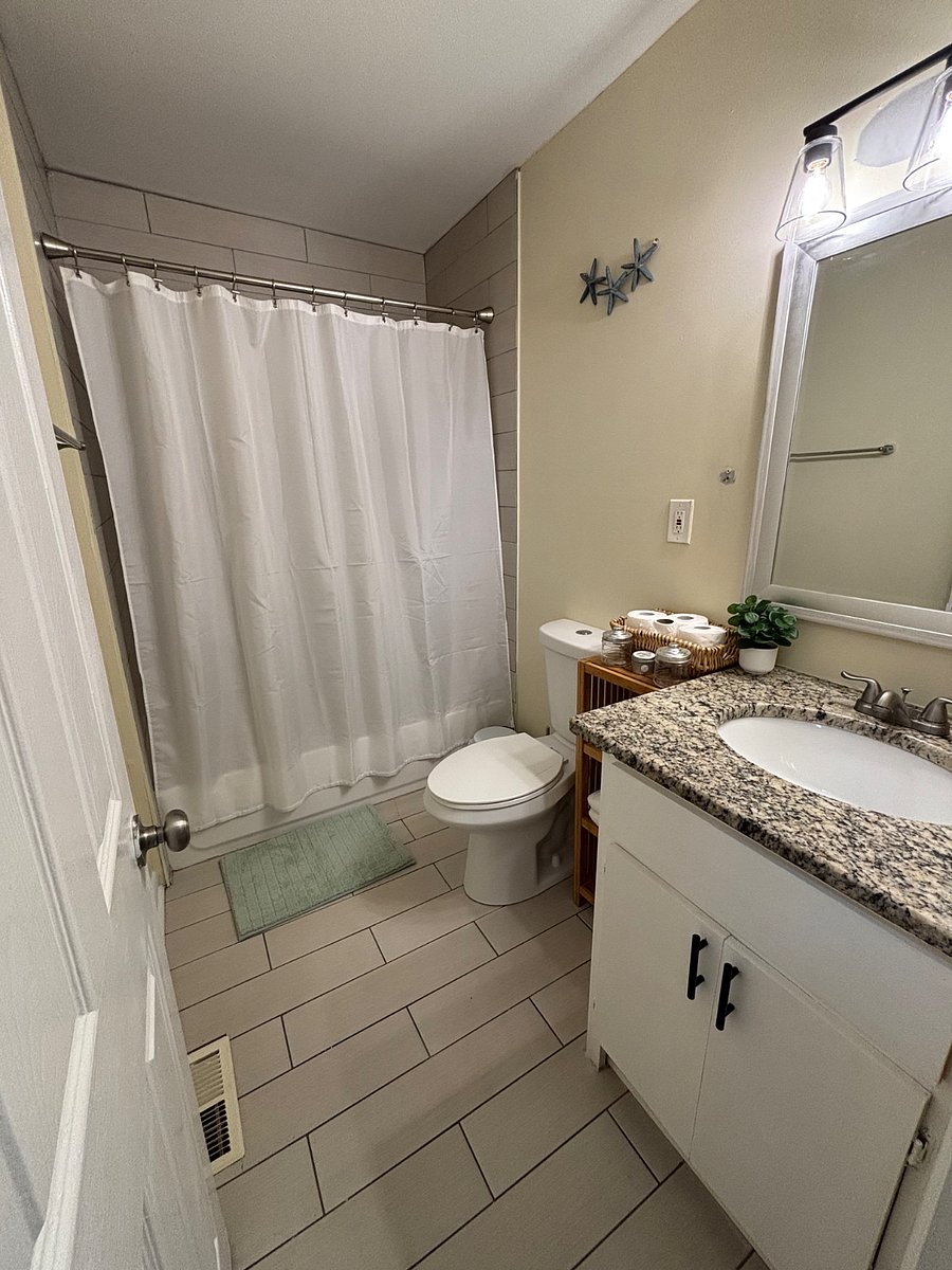 Furnished Finder property 1000264_1 photo 15