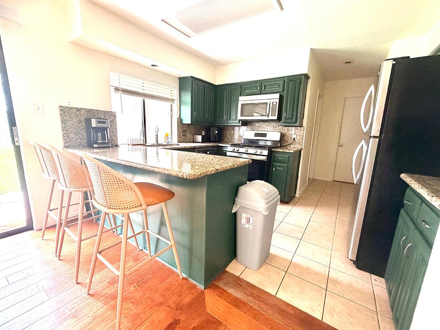 Furnished Finder property 1000284_1 photo 4