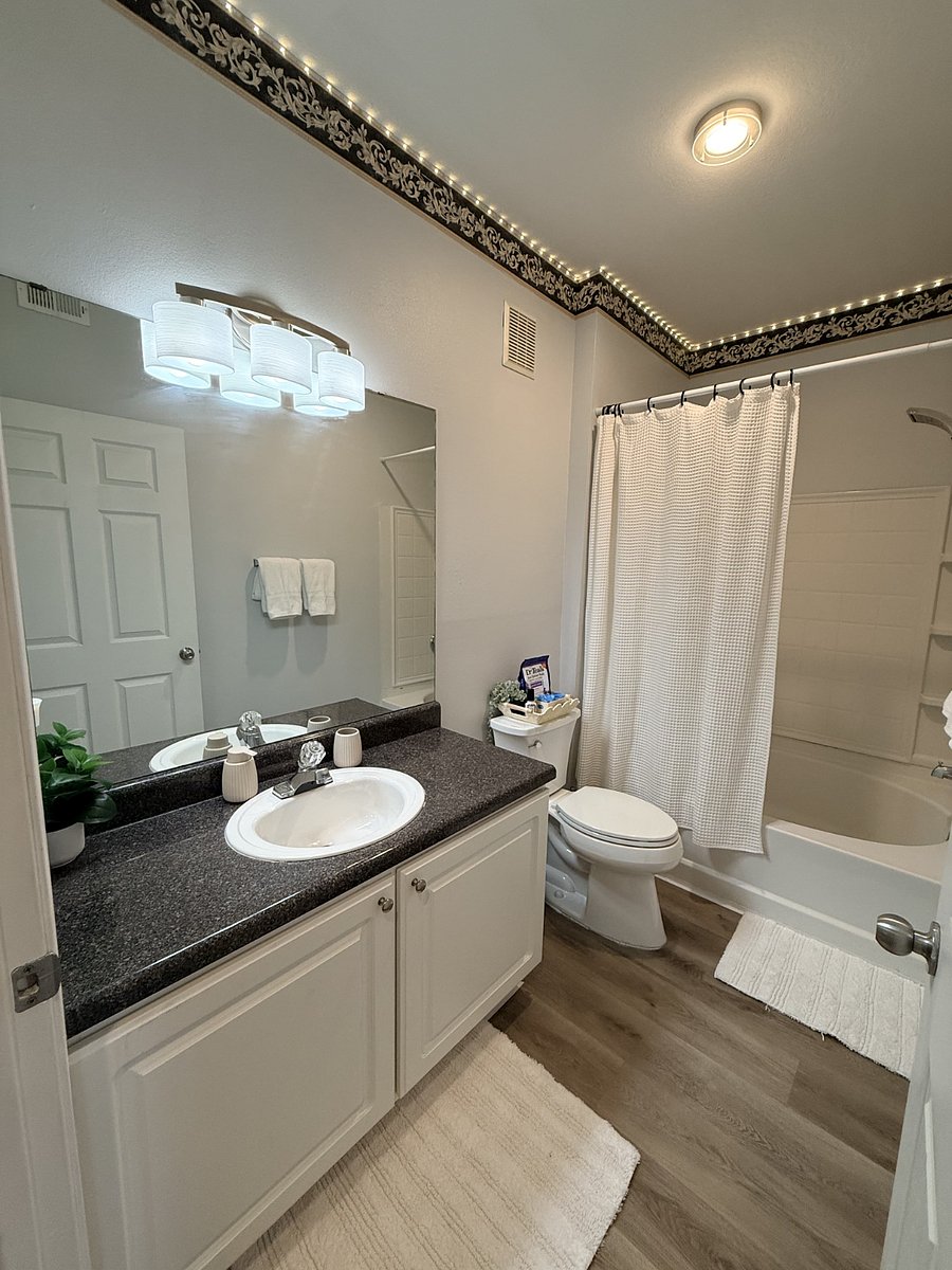 Furnished Finder property 1000289_1 photo 9