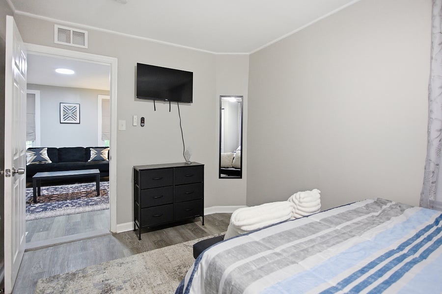 Furnished Finder property 1000290_1 photo 10
