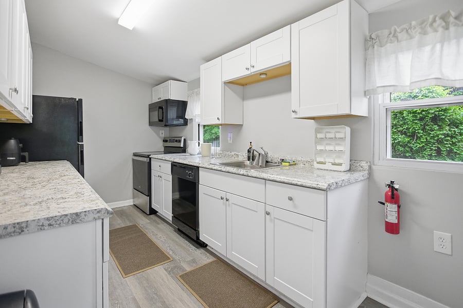 Furnished Finder property 1000290_1 photo 9
