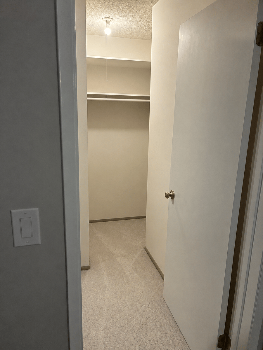 Furnished Finder property 1000295_1 photo 17