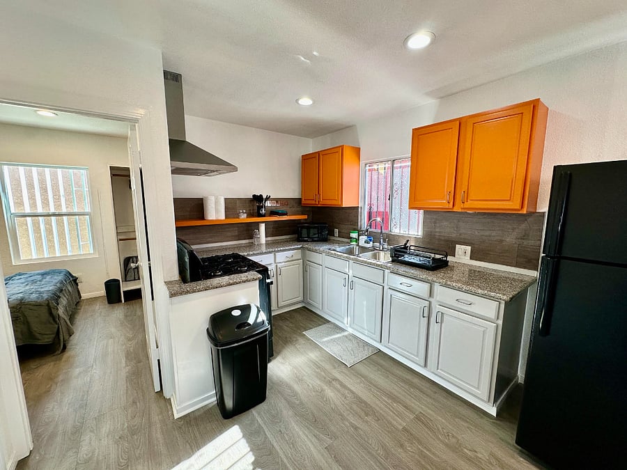 Furnished Finder property 1000316_1 photo 3