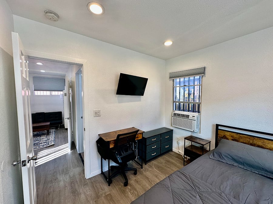Furnished Finder property 1000316_1 photo 8