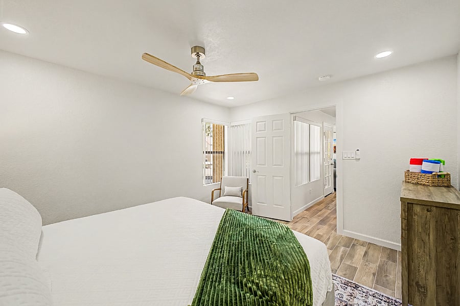 Furnished Finder property 1000327_1 photo 13