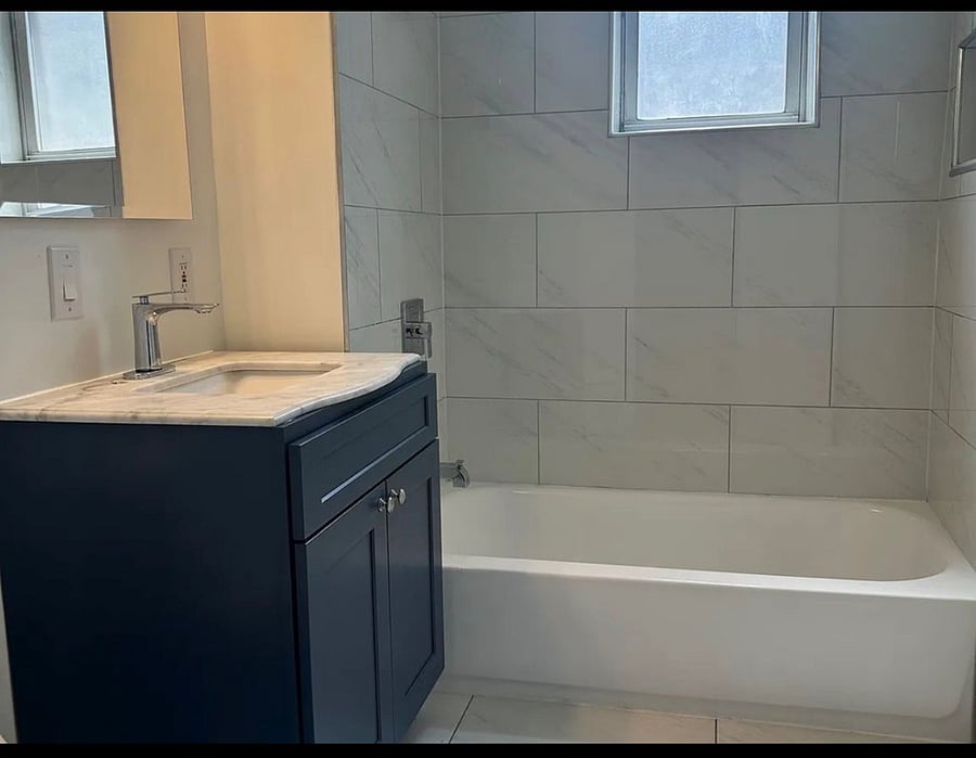 Furnished Finder property 1000329_1 photo 10