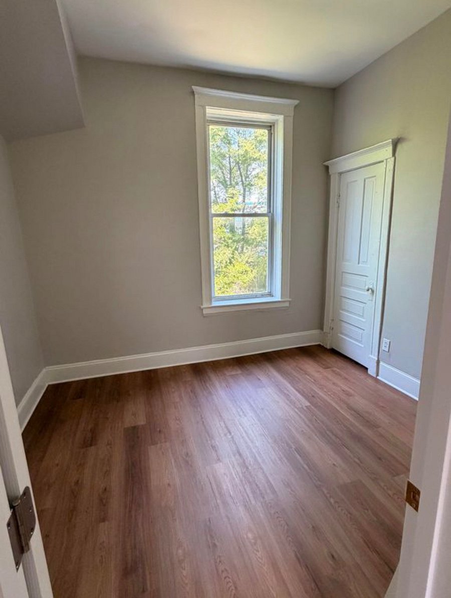 Furnished Finder property 1000329_1 photo 12
