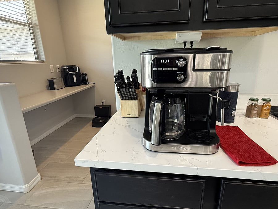 Coffee Maker (Caraf and single pour)