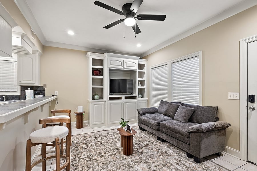 Furnished Finder property 1000336_1 photo 3