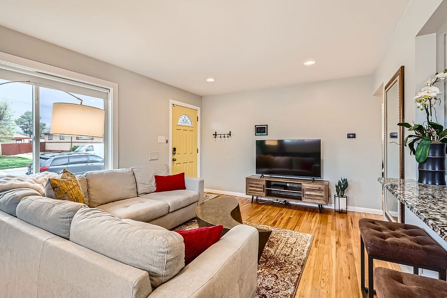 Furnished Finder property 1000352_1 photo 3